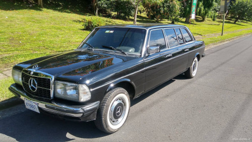 CCC CLASSIC MERCEDES LIMOUSINE FOR CLIENTS