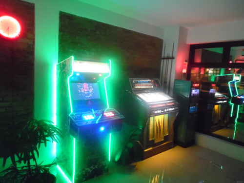 COOL-BOSS-GAME-ROOM-COSTA-RICA9085f1829048e02e.jpg