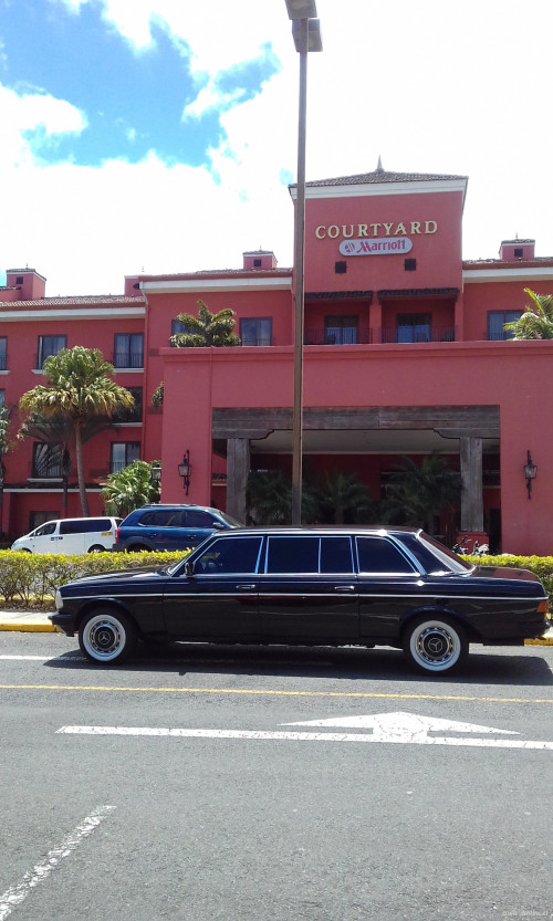 Courtyard by Marriott San Jose Escazu COSTA RICA LIMOUSINE