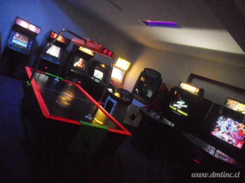 GAMIFICATION COOL RETRO VIDEO ARCADE