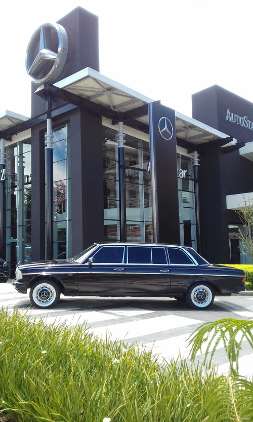 Mercedes-Benz-COSTA-RICA-LIMOUSINE2e24cf57ecc44bd2.jpg