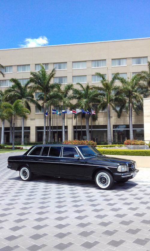 Real InterContinental at Multiplaza Mall COSTA RICA LIMOUSINE