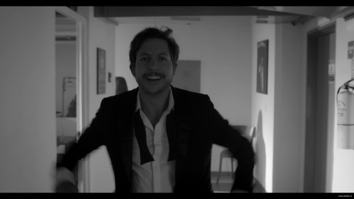 Alejandro.Riano.Especial.de.stand.up.2018.1080p.Netflix.WEB-DL.DD5.1.x264-QOQ-14f632ead0e0d79b3.png