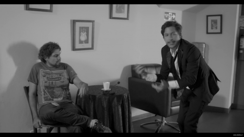 Alejandro.Riano.Especial.de.stand.up.2018.1080p.Netflix.WEB-DL.DD5.1.x264-QOQ-365c950006b78973d.png